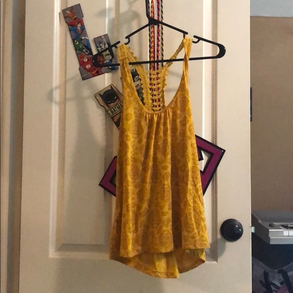 Tank top - Picture 1 of 2